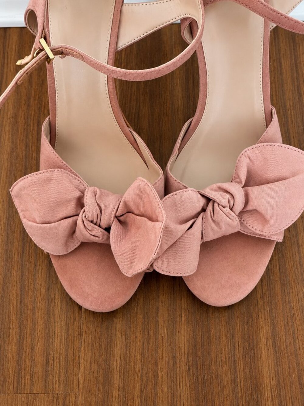 Ted Baker Pink Bow Heeled Sandals – Women's Size 39